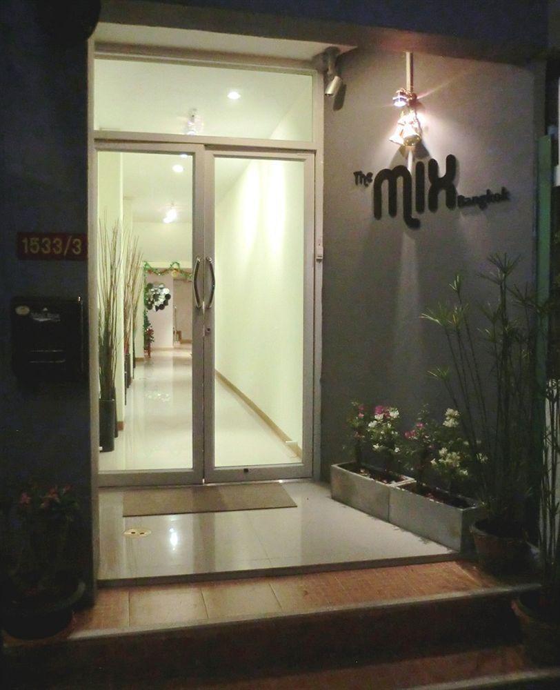 The Mix Bangkok - Bts Phrakhanong Экстерьер фото