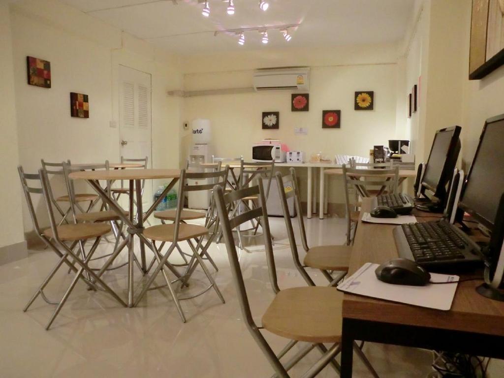 The Mix Bangkok - Bts Phrakhanong Экстерьер фото